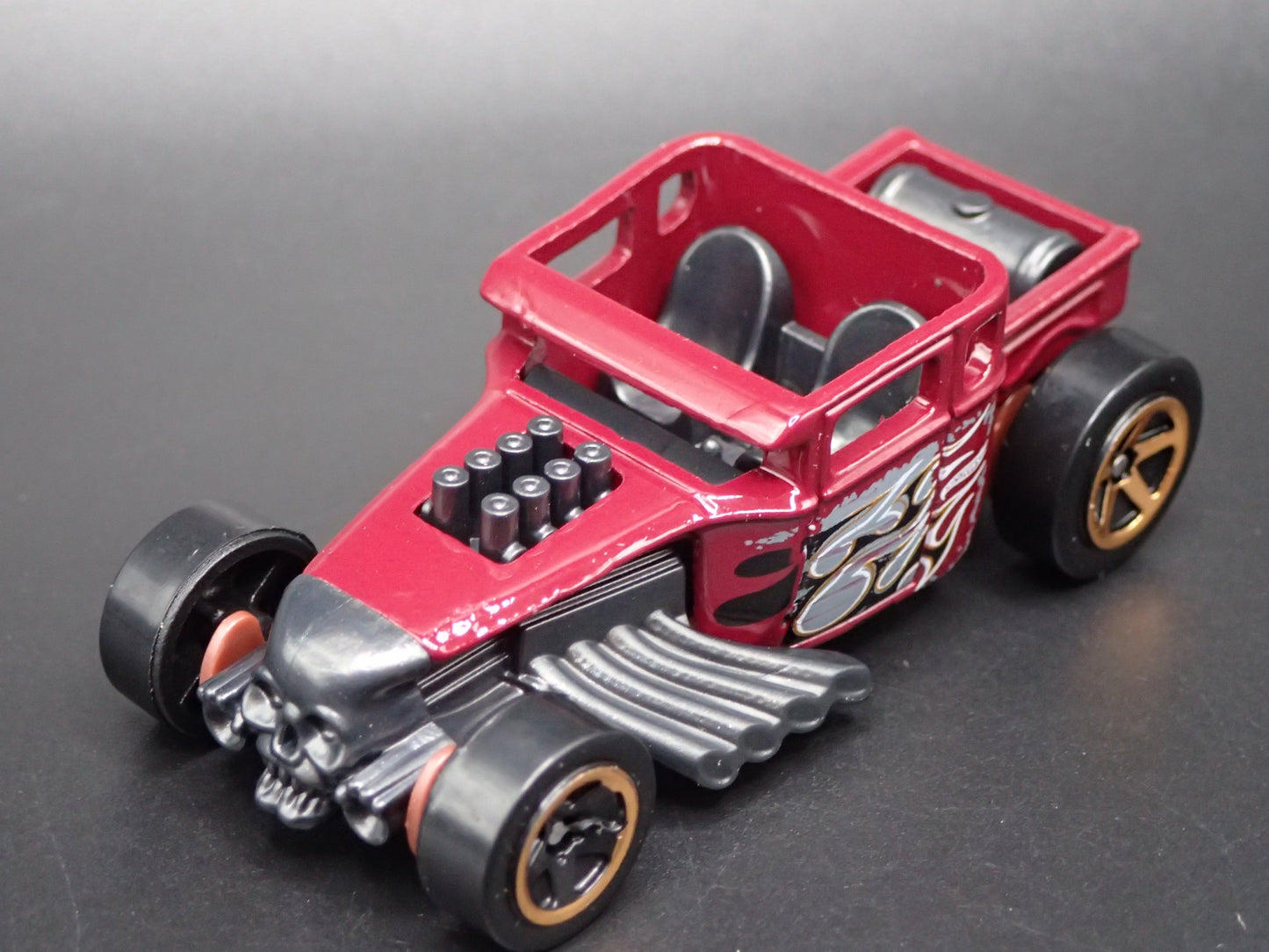 FORD CUSTOM BONE SHAKER HOT ROD RED 1:64 SCALE DIORAMA DIECAST MODEL CAR