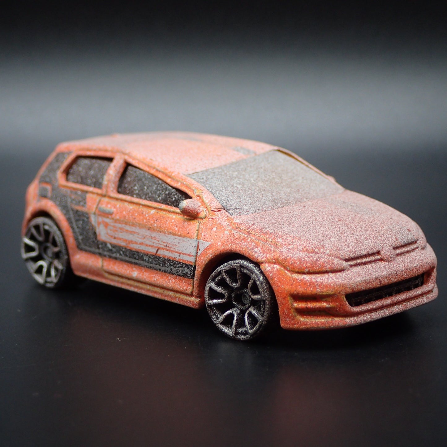 2012-2019 VW VOLKSWAGEN GOLF GTI MK7 ROLLOVER ACCIDENT 1:64 DIECAST MODEL CAR