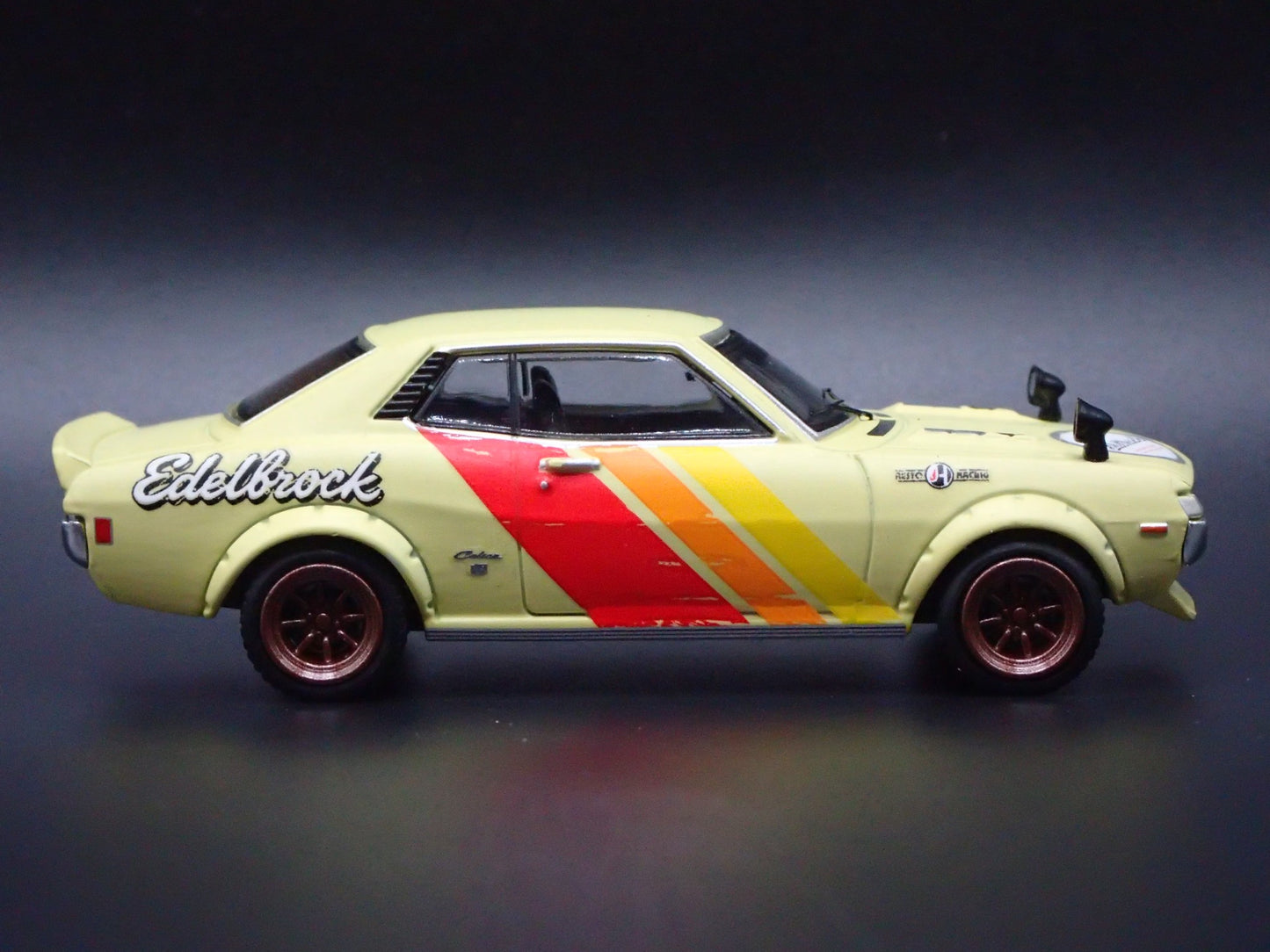 1970 TOYOTA CELICA 1600GTV TA22 EDELBROCK 1:64 SCALE DIORAMA DIECAST MODEL CAR
