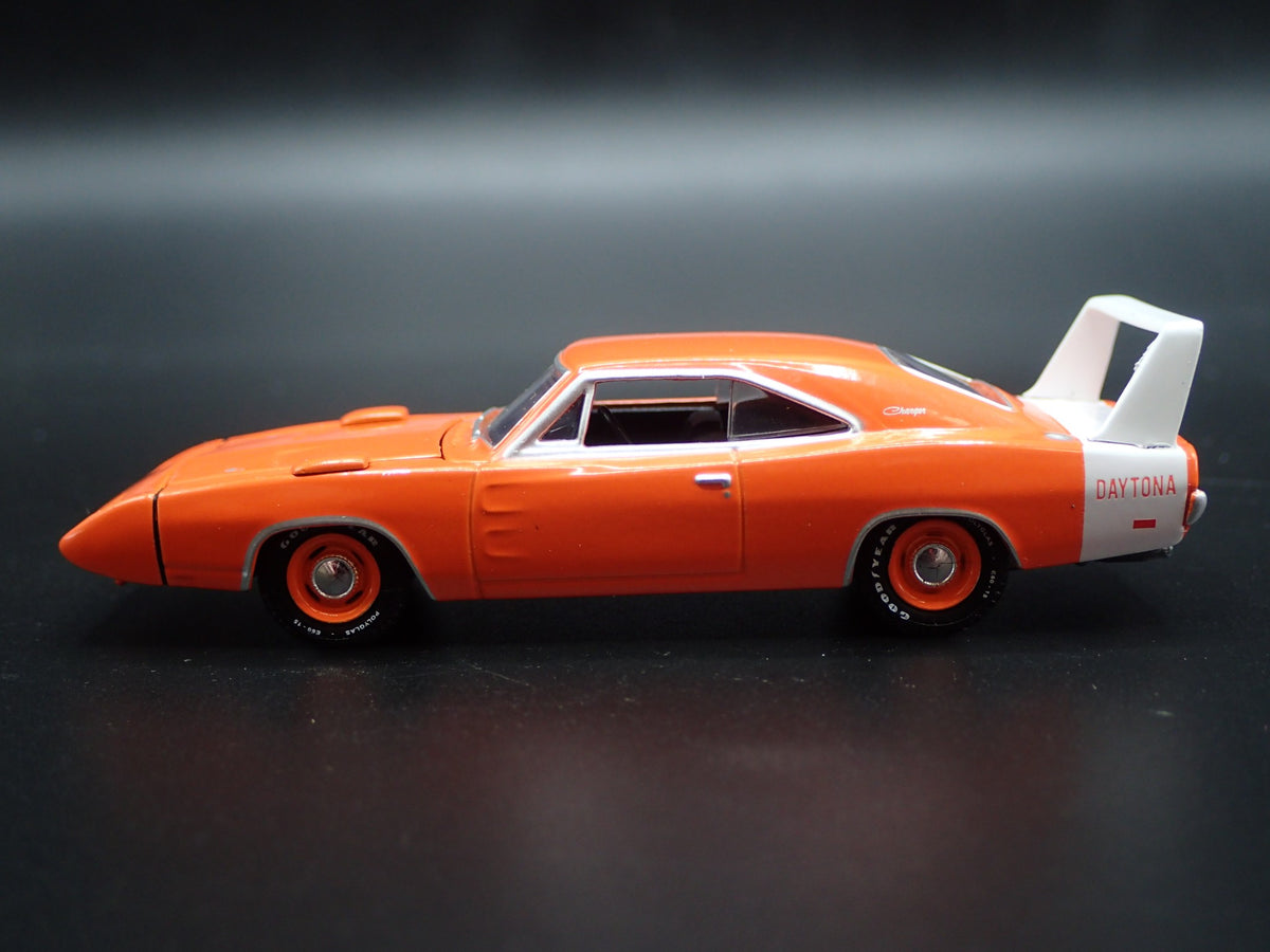 1969 69 DODGE CHARGER DAYTONA 1:64 SCALE COLLECTIBLE DIORAMA DIECAST MODEL CAR-Burning Rubber Toy Company