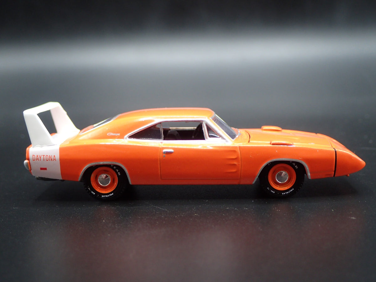 1969 69 DODGE CHARGER DAYTONA 1:64 SCALE COLLECTIBLE DIORAMA DIECAST MODEL CAR-Burning Rubber Toy Company