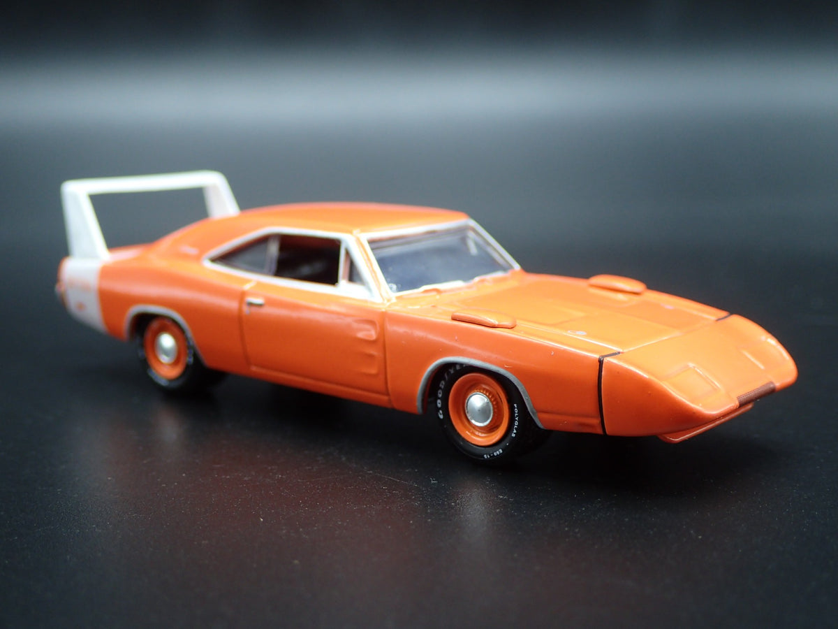 1969 69 DODGE CHARGER DAYTONA 1:64 SCALE COLLECTIBLE DIORAMA DIECAST MODEL CAR-Burning Rubber Toy Company