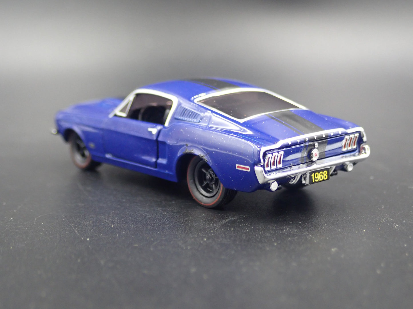 1968 68 FORD MUSTANG GT FASTBACK BLUE 1:64 SCALE COLLECTIBLE DIECAST MODEL CAR