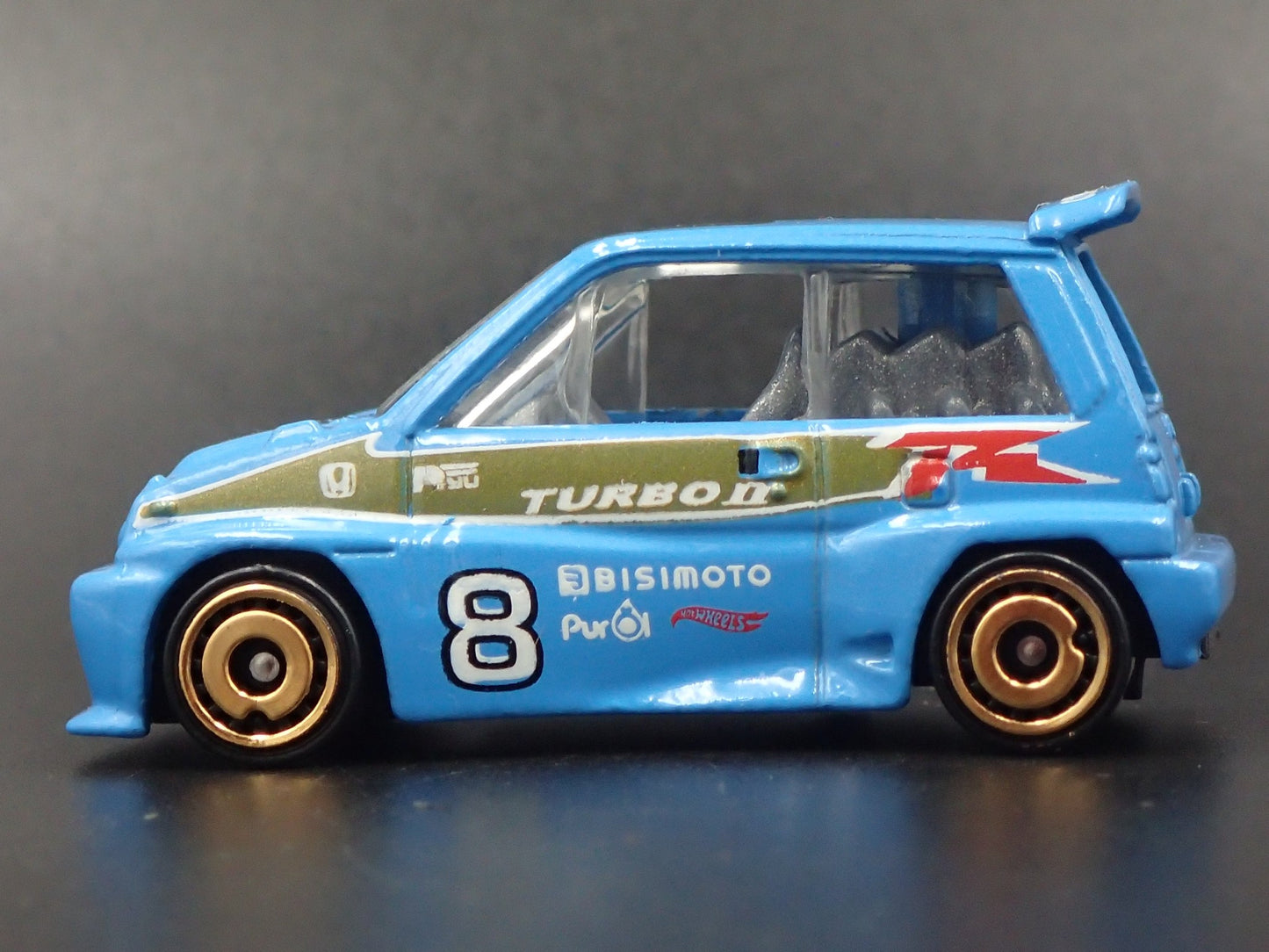 1981-1986 HONDA CITY TURBO II 1:64 SCALE COLLECTIBLE DIORAMA DIECAST MODEL CAR