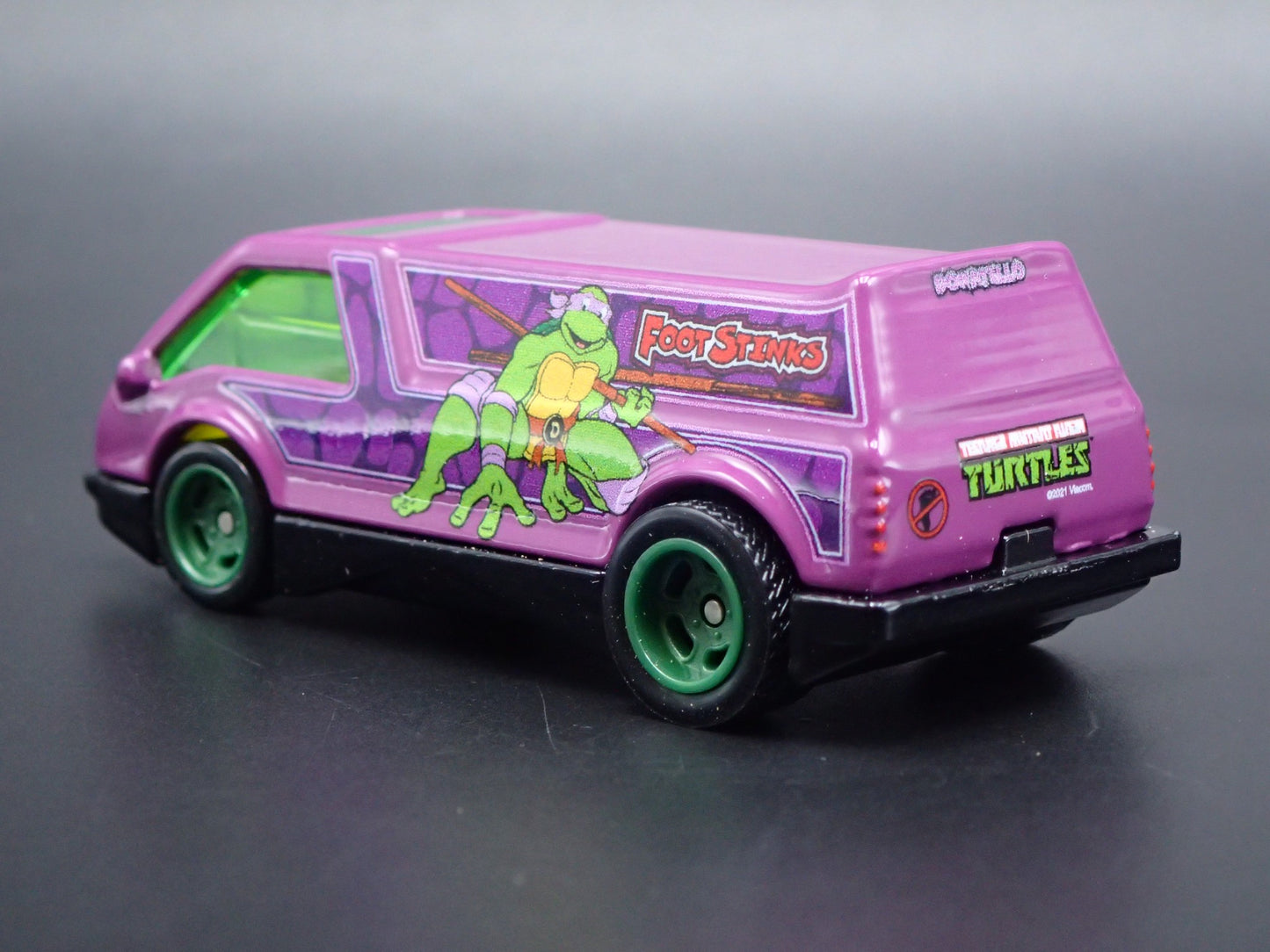 RETRO DELIVERY DREAM VAN XGW NINJA TURTLES 1:64 SCALE DIORAMA DIECAST MODEL CAR