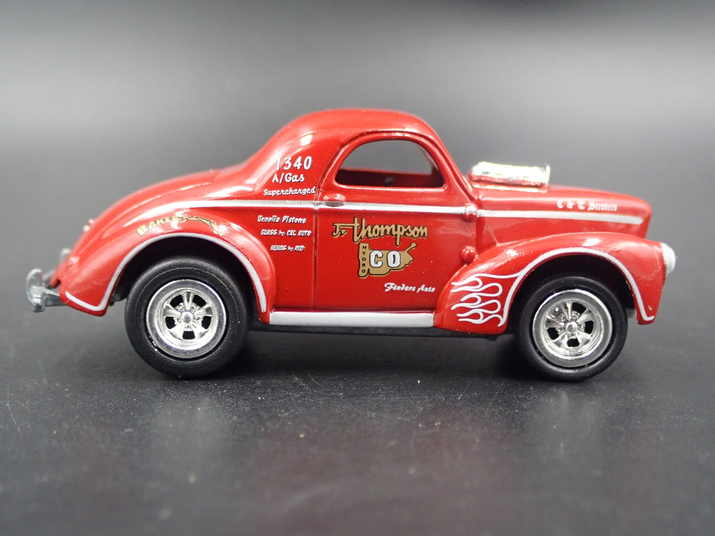 1941 41 WILLYS COUPE GASSER JR THOMPSON CO NHRA 1:64 SCALE DIECAST MODEL CAR