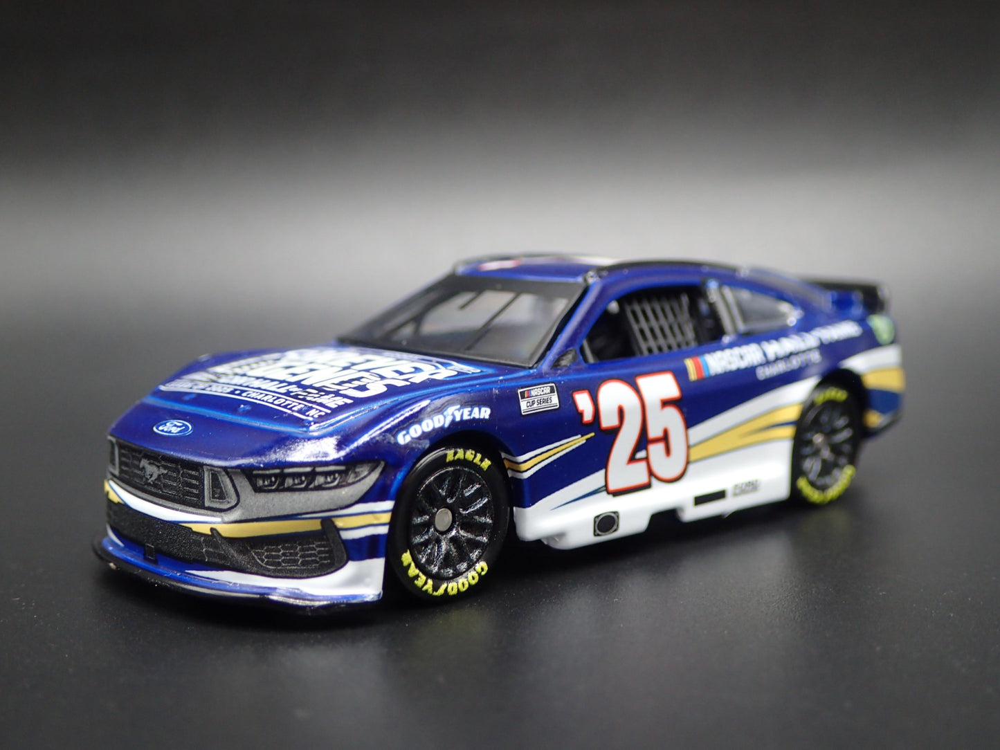 2025 CHEVY CAMARO 2025 25' NASCAR HALL OF FAME NHOF 1:64 SCALE DIECAST MODEL CAR