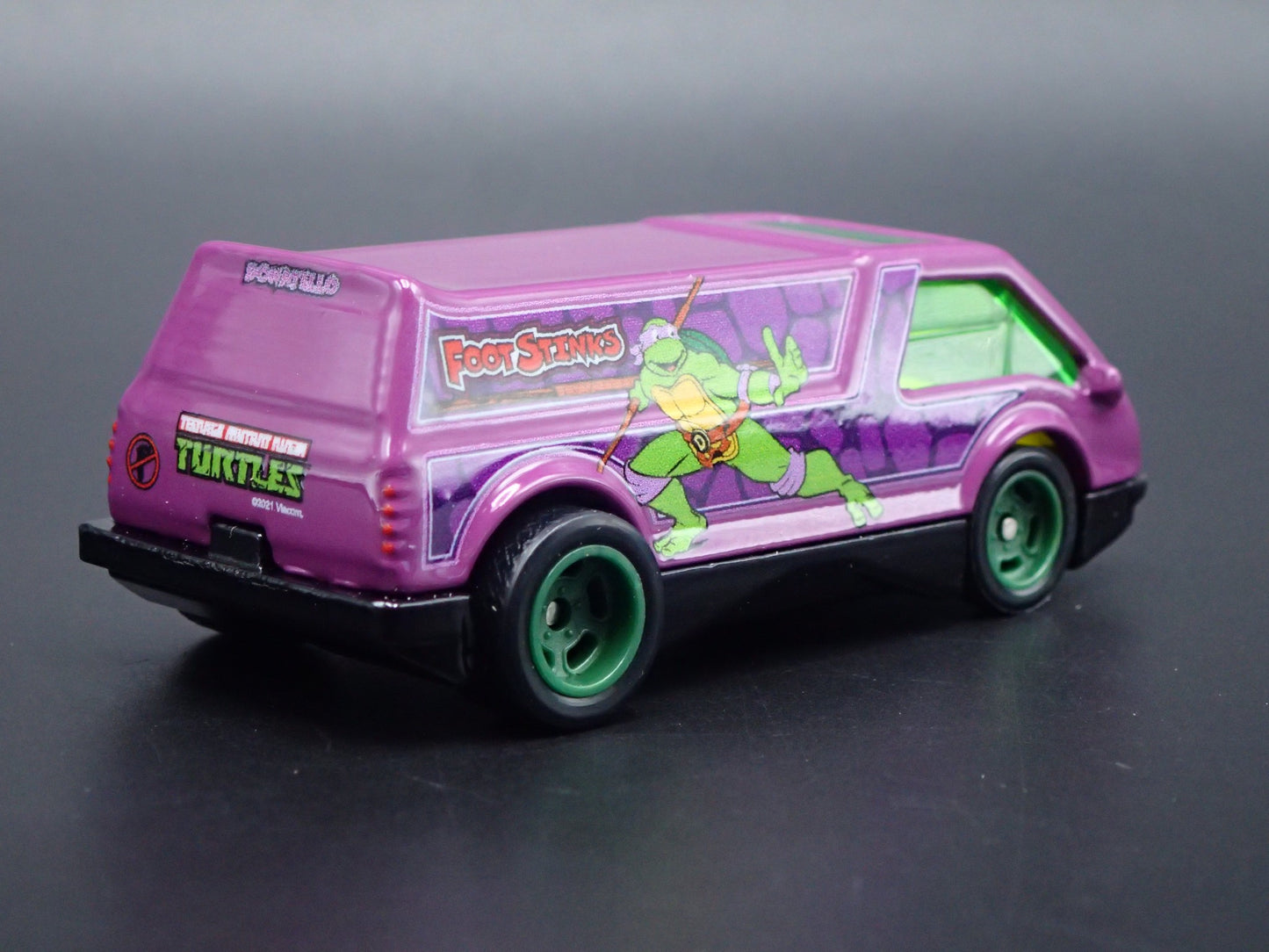 RETRO DELIVERY DREAM VAN XGW NINJA TURTLES 1:64 SCALE DIORAMA DIECAST MODEL CAR
