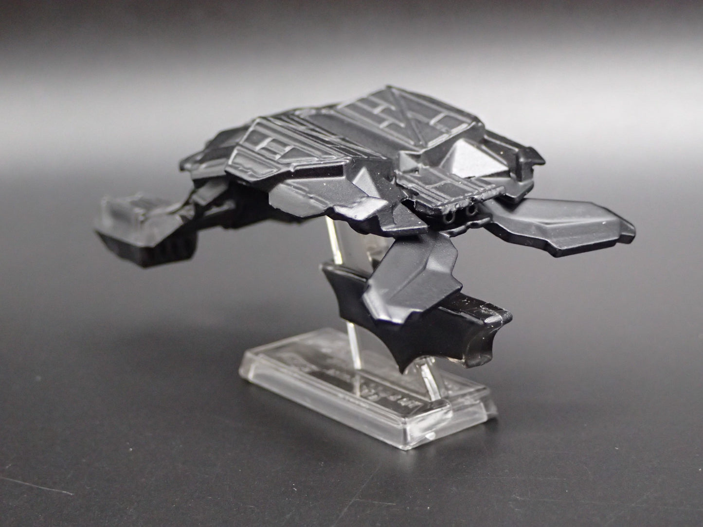 BATMAN BATMOBILE THE BAT RARE 1:64 SCALE COLLECTIBLE DIORAMA DIECAST MODEL CAR