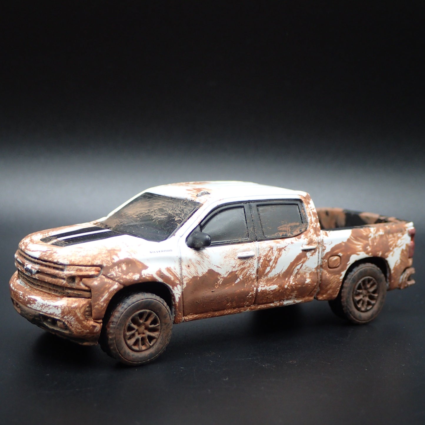 2019-2025 CHEVY SILVERADO TRUCK RST RALLY MUDDY 1:64 SCALE DIECAST MODEL CAR