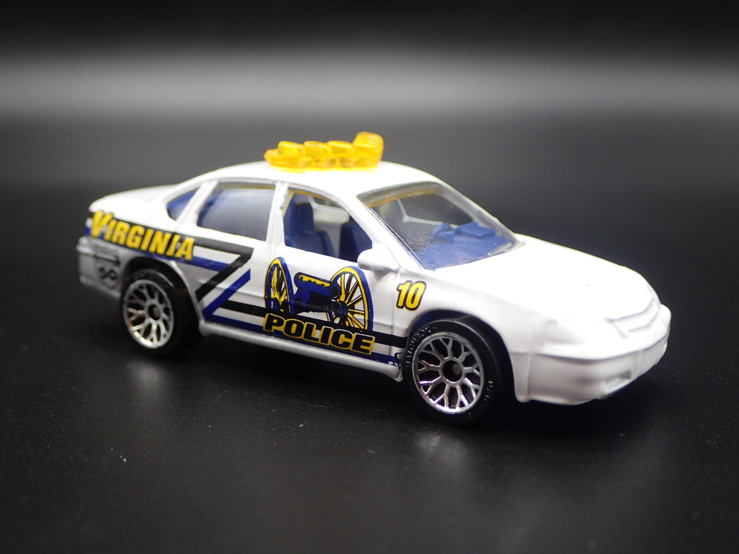 2000-2005 CHEVY CHEVROLET IMPALA POLICE VIRGINIA VA 1:64 SCALE DIECAST MODEL CAR