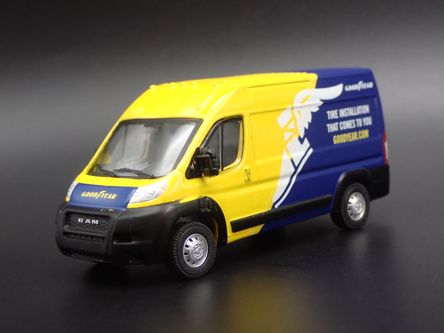 2019 19 RAM PROMASTER SPRINTER VAN GOODYEAR 1:64 SCALE DIORAMA DIECAST MODEL CAR