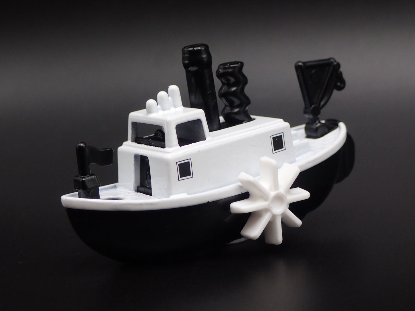 DISNEY MICKEY MOUSE STEAMBOAT WILLY RARE 1:64 SCALE DIORAMA DIECAST MODEL CAR