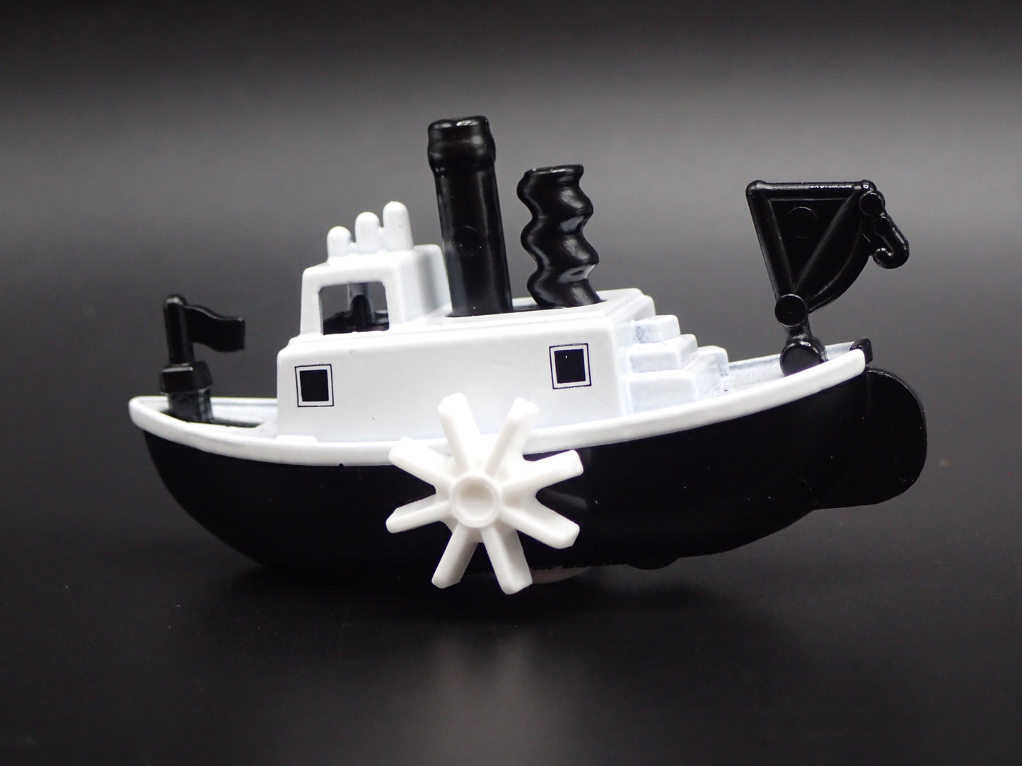 DISNEY MICKEY MOUSE STEAMBOAT WILLY RARE 1:64 SCALE DIORAMA DIECAST MODEL CAR