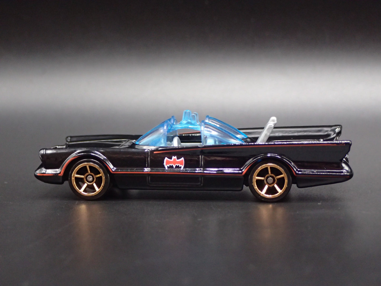 1966 66 BATMAN BATMOBILE ADAM WEST RARE 1/64 SCALE COLLECTIBLE DIECAST MODEL CAR