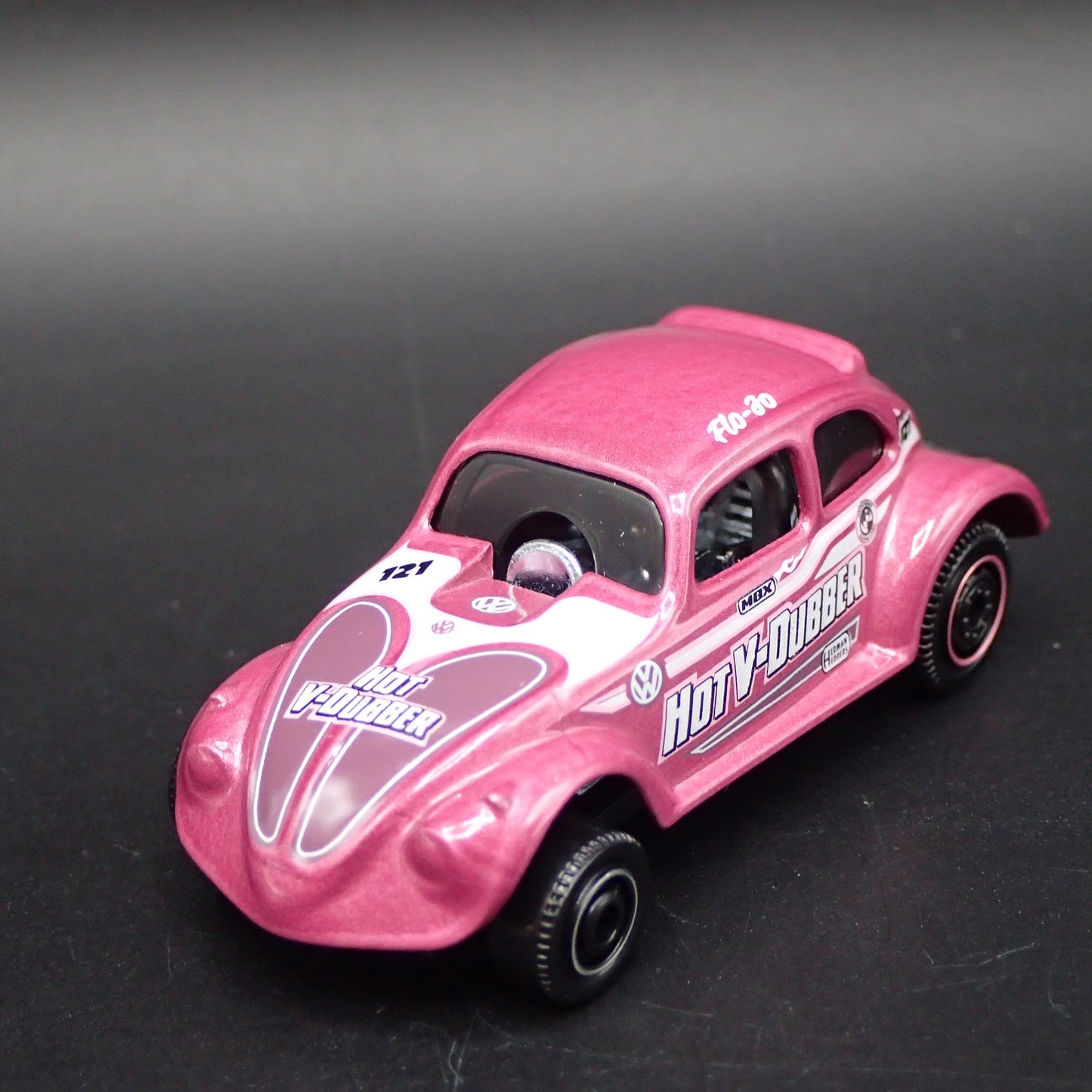 1972 72 VW VOLKSWAGEN BEETLE BUG DRAGSTER 1:64 SCALE DIORAMA DIECAST MODEL CAR