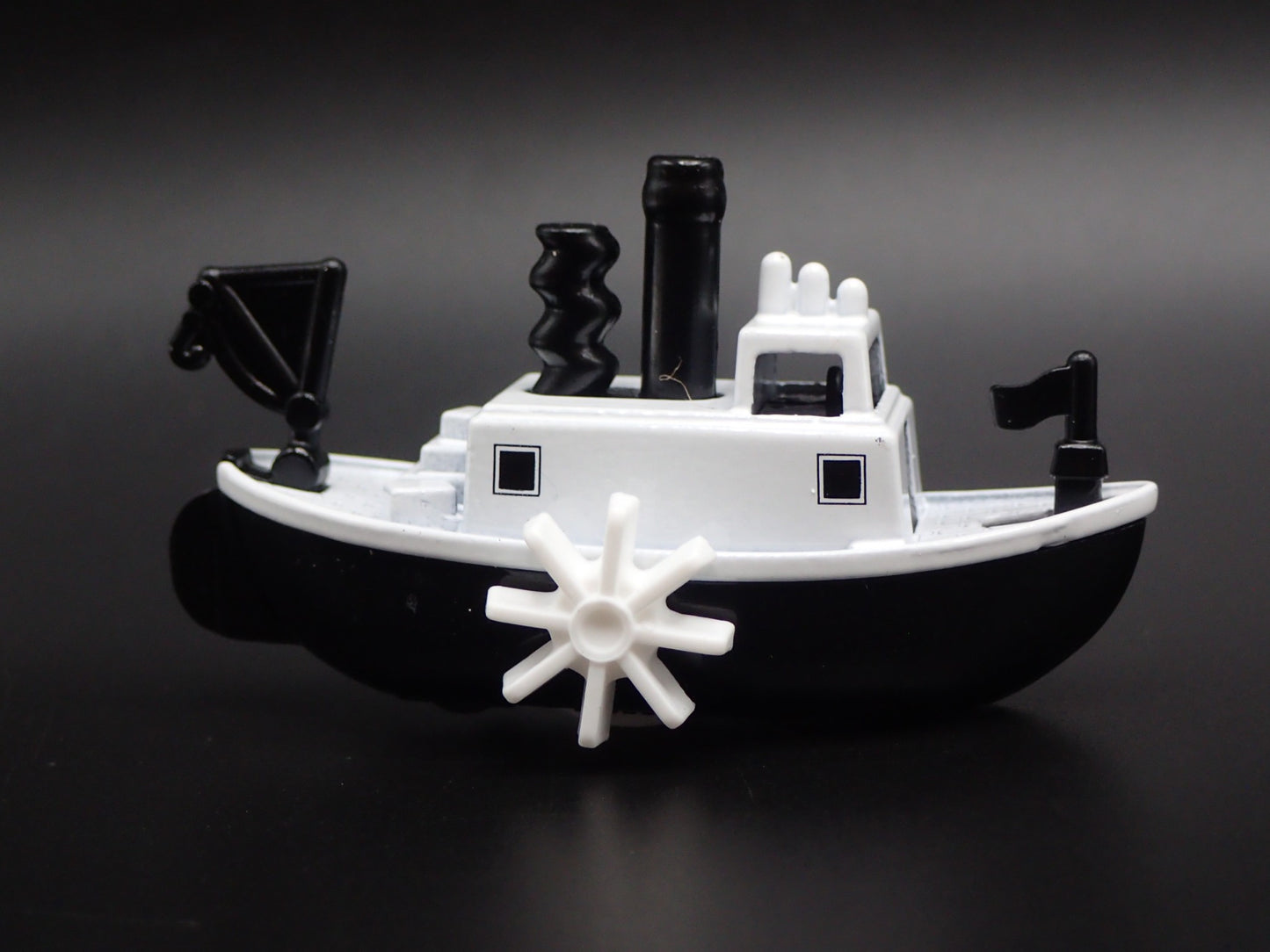 DISNEY MICKEY MOUSE STEAMBOAT WILLY RARE 1:64 SCALE DIORAMA DIECAST MODEL CAR