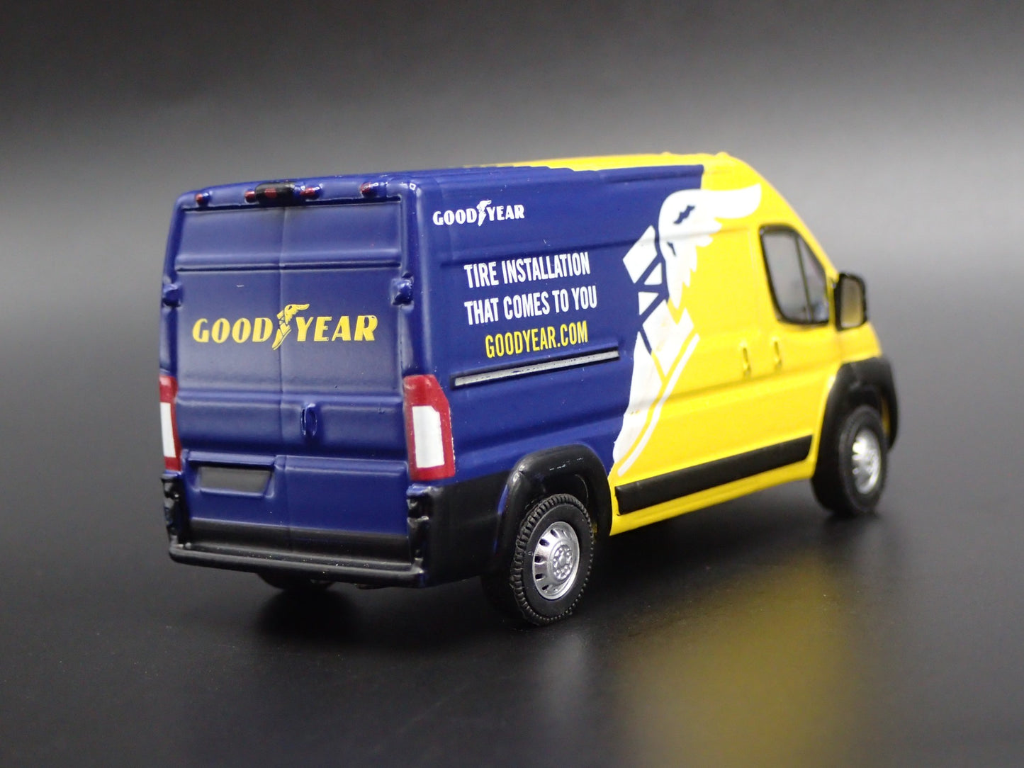 2019 19 RAM PROMASTER SPRINTER VAN GOODYEAR 1:64 SCALE DIORAMA DIECAST MODEL CAR