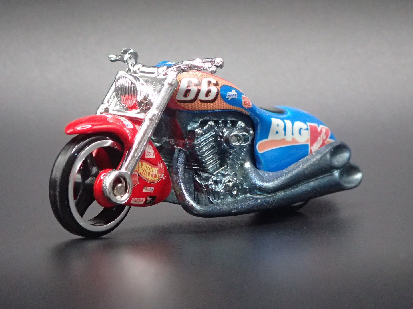 SCORCHIN SCOOTER MOTORCYCLE BIG KMART 66 1:64 HOT WHEELS SCALE DIECAST MODEL CAR