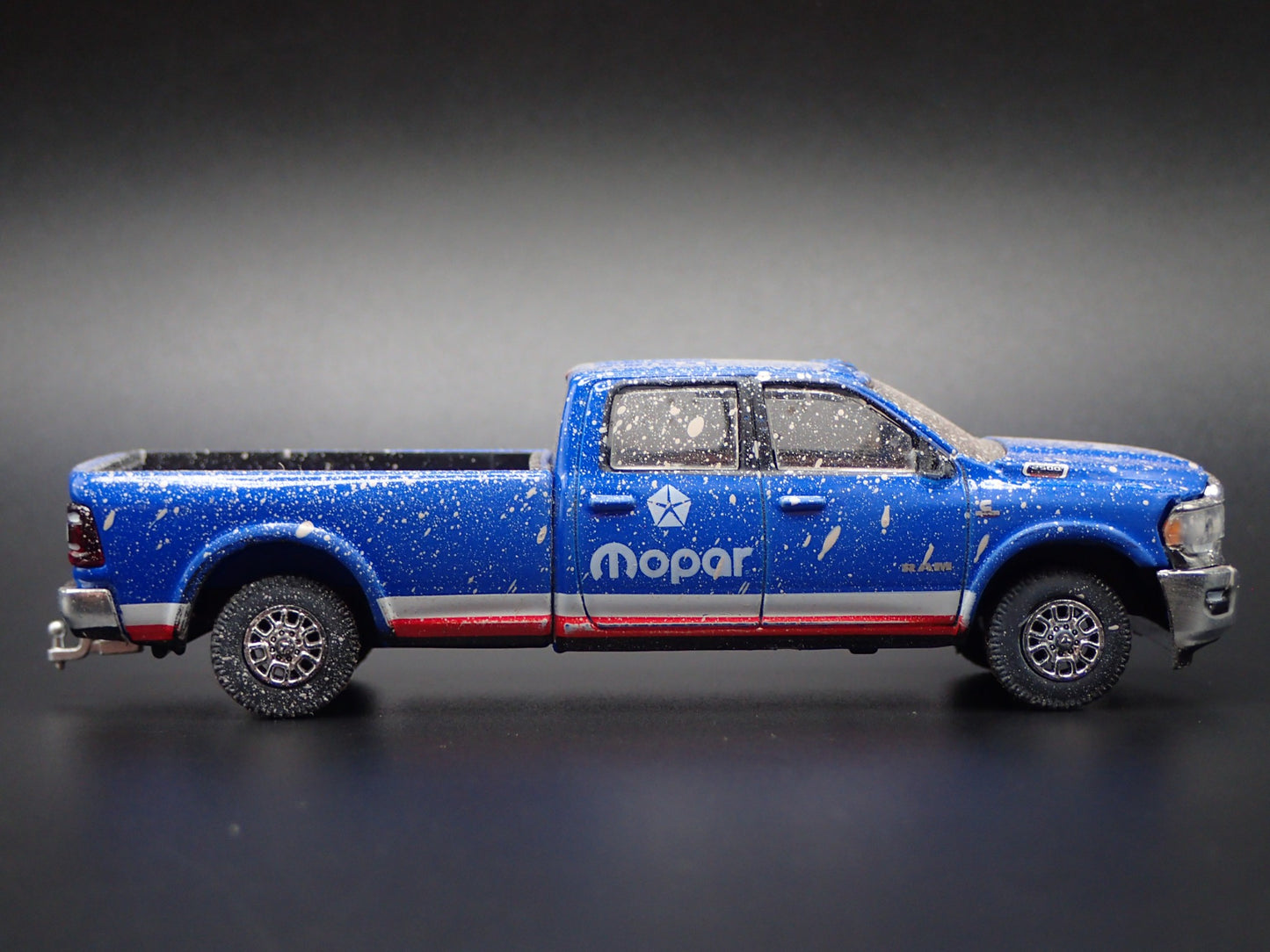 2020 RAM 2500 LARAMIE CREW CAB TRUCK MOPAR HITCH MUDDY 1/64 DIECAST MODEL CAR