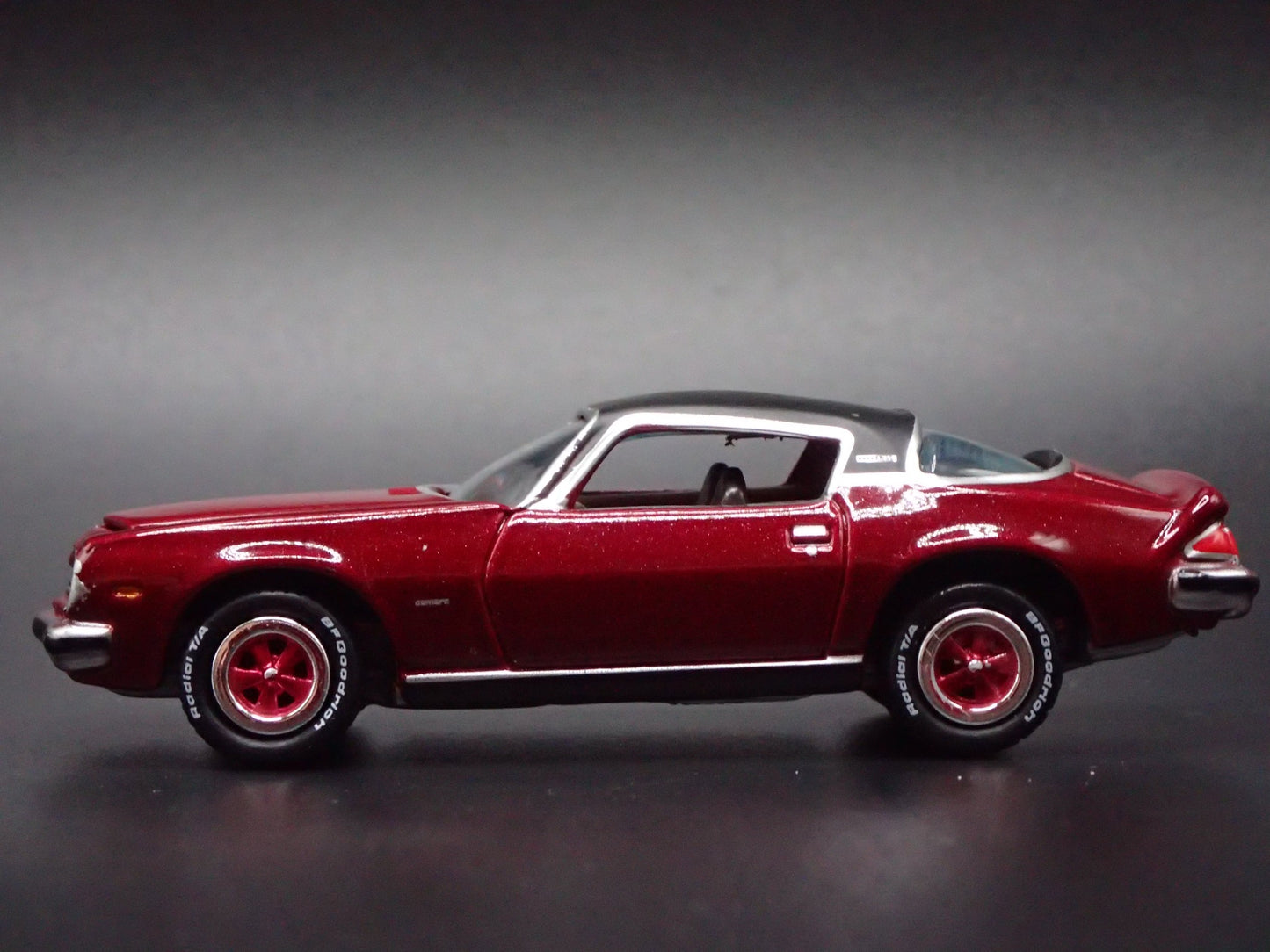 1975 75 CHEVY CHEVROLET CAMARO Z28 RED 1:64 SCALE COLLECTIBLE DIECAST MODEL CAR