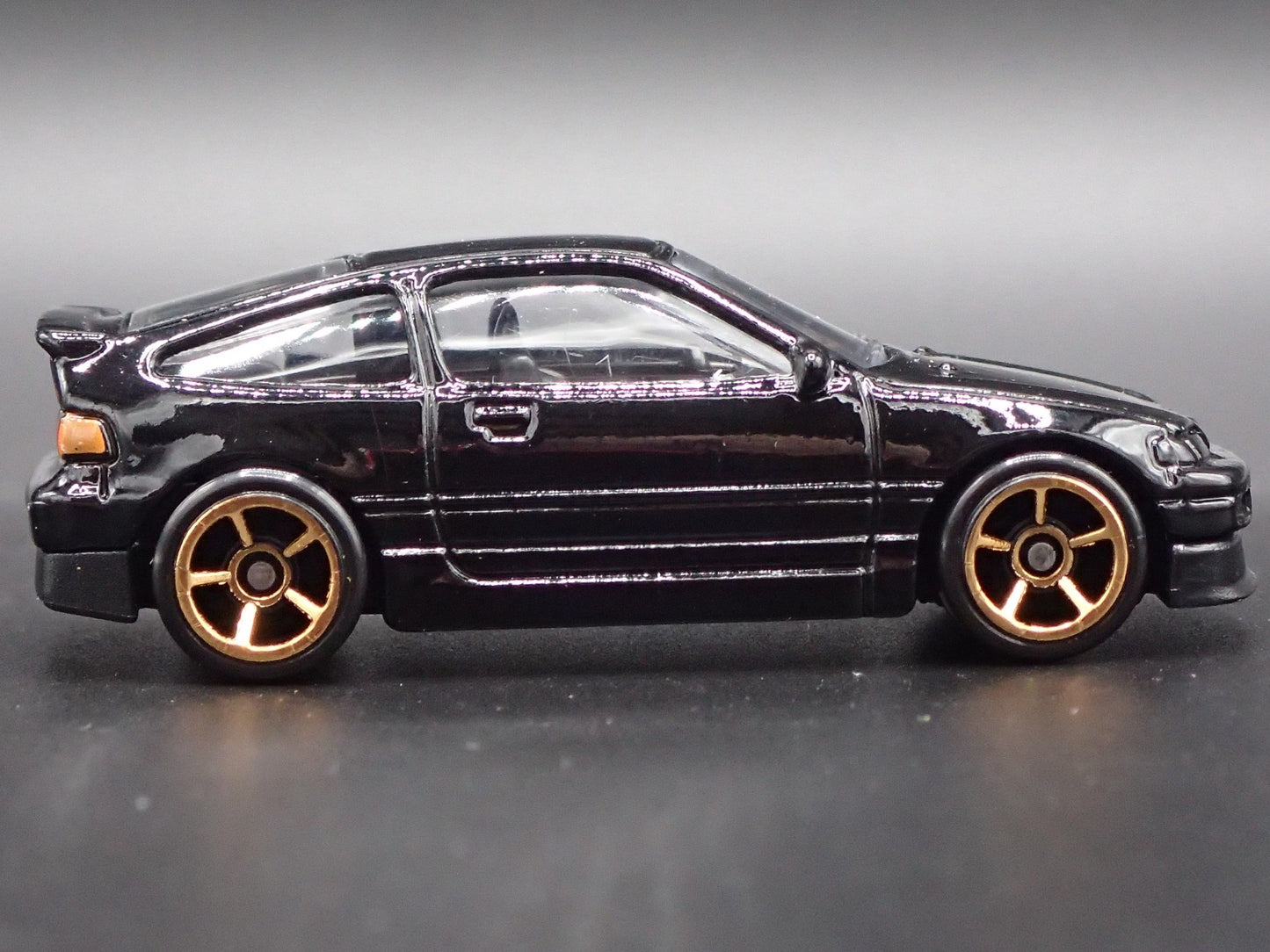 1984-1991 HONDA CRX BLACK 1:64 SCALE COLLECTIBLE DIORAMA DIECAST MODEL CAR