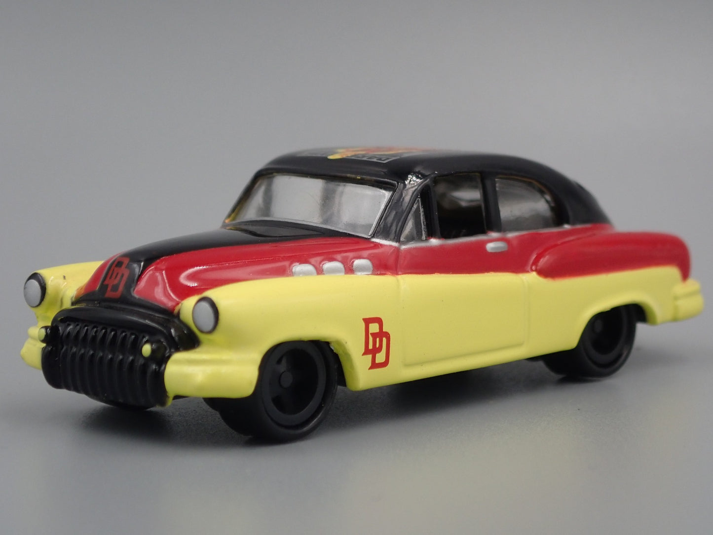 1950 50 BUICK CUSTOM DAREDEVIL 1:64 SCALE COLLECTIBLE DIORAMA DIECAST MODEL CAR