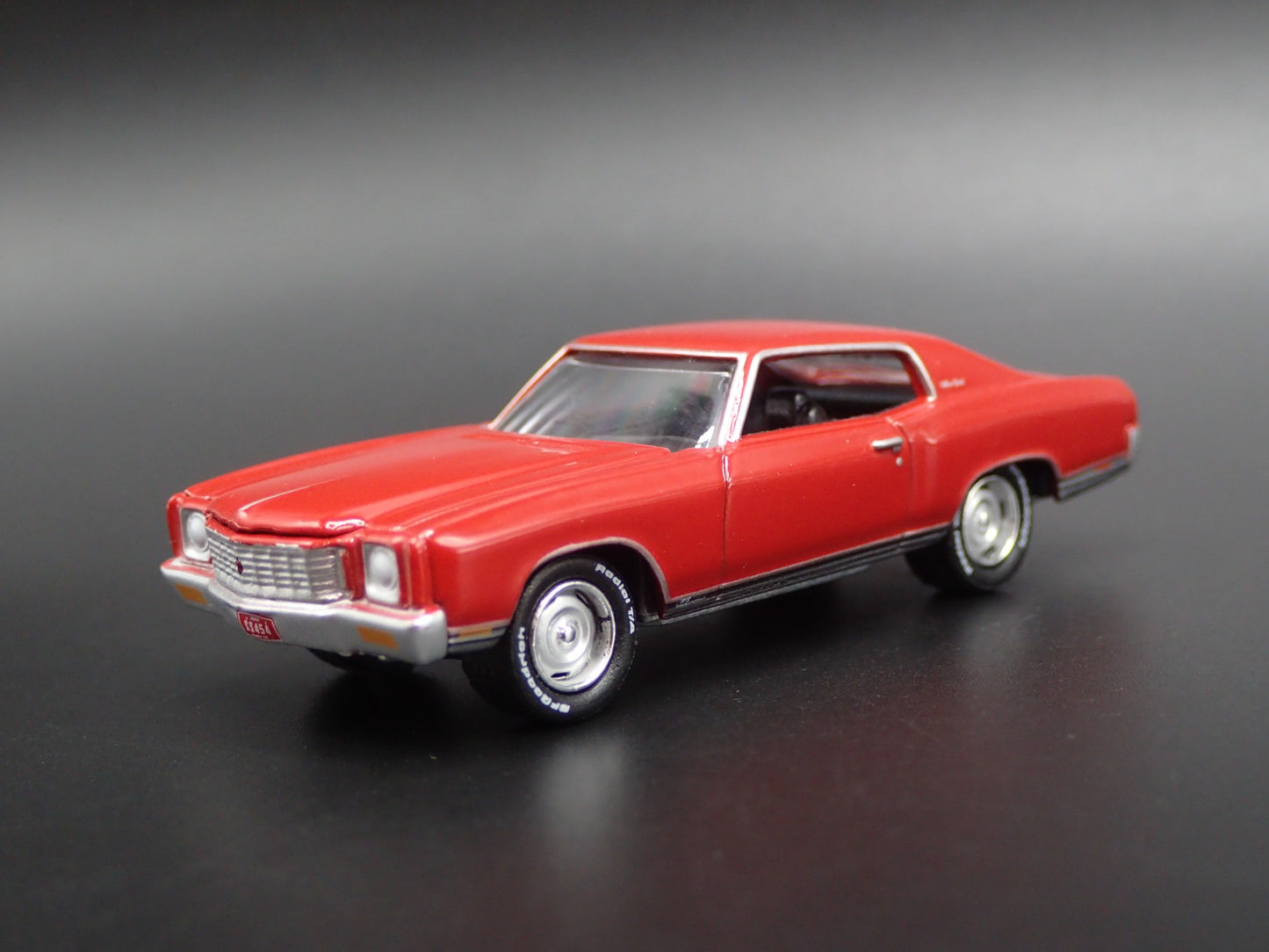 1971 71 CHEVY CHEVROLET MONTE CARLO SS RED 1:64 SCALE DIORAMA DIECAST MODEL CAR