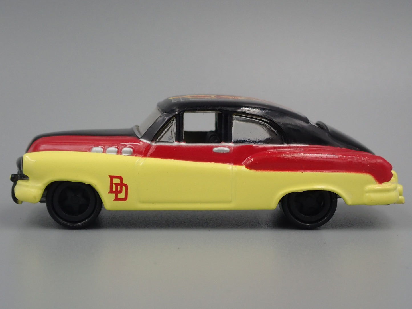 1950 50 BUICK CUSTOM DAREDEVIL 1:64 SCALE COLLECTIBLE DIORAMA DIECAST MODEL CAR