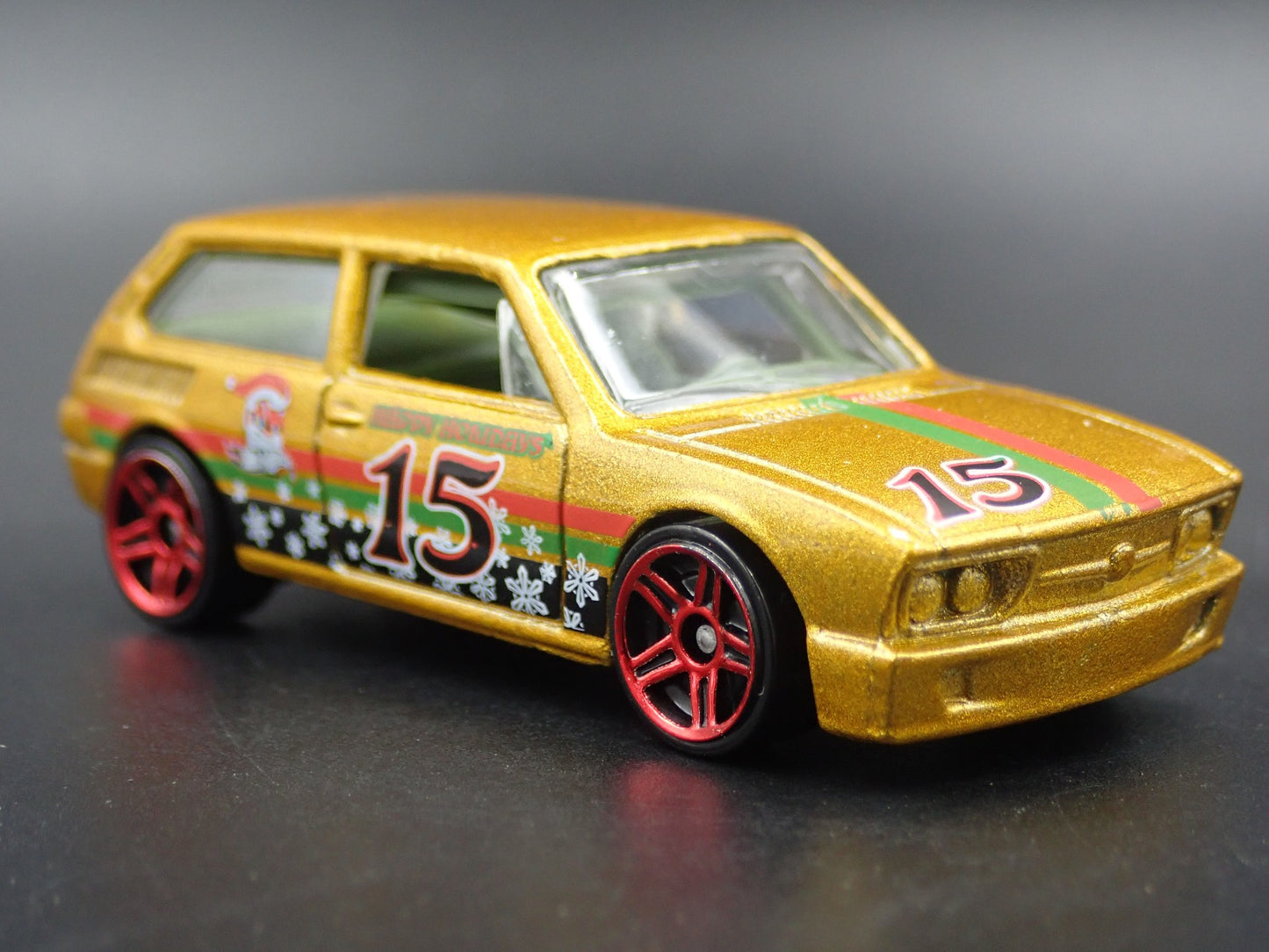 1973-1982 VW VOLKSWAGEN BRASILIA GOLD RARE 1:64 SCALE DIORAMA DIECAST MODEL CAR