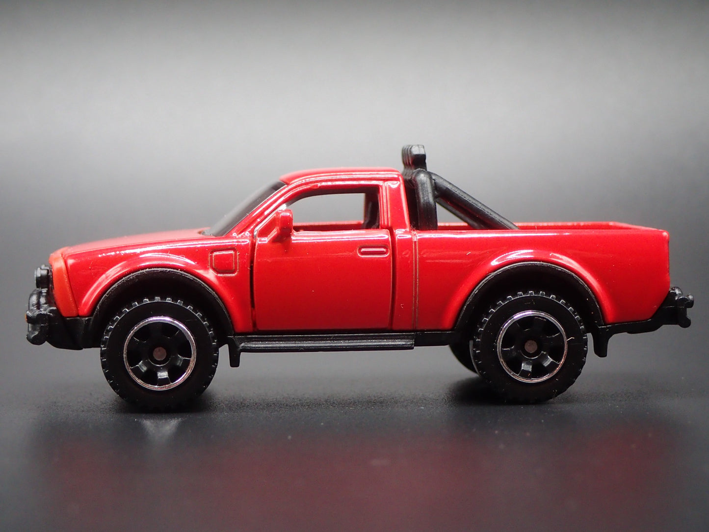 ALPHA WOLF EV ELECTRIC TRUCK RED 1:64 SCALE COLLECTIBLE DIECAST MODEL CAR