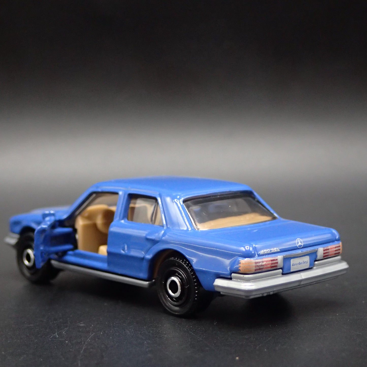 1975-1981 MERCEDES-BENZ 450 SEL 4 FOUR DOOR BLUE 1:64 SCALE DIECAST MODEL CAR