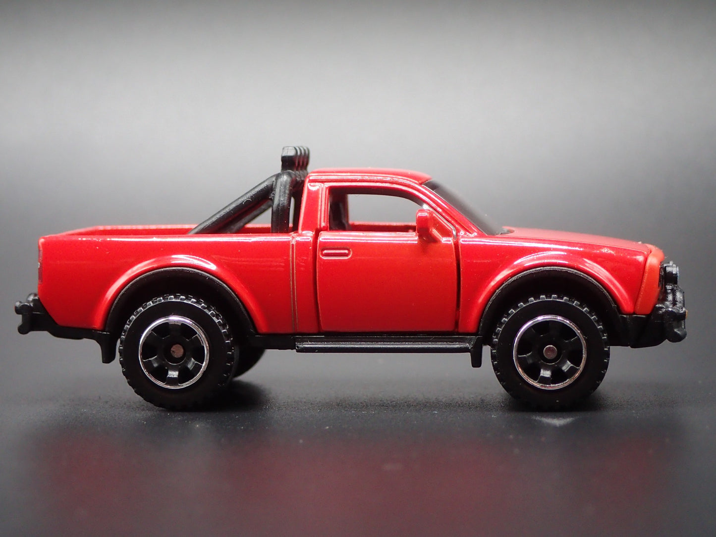 ALPHA WOLF EV ELECTRIC TRUCK RED 1:64 SCALE COLLECTIBLE DIECAST MODEL CAR