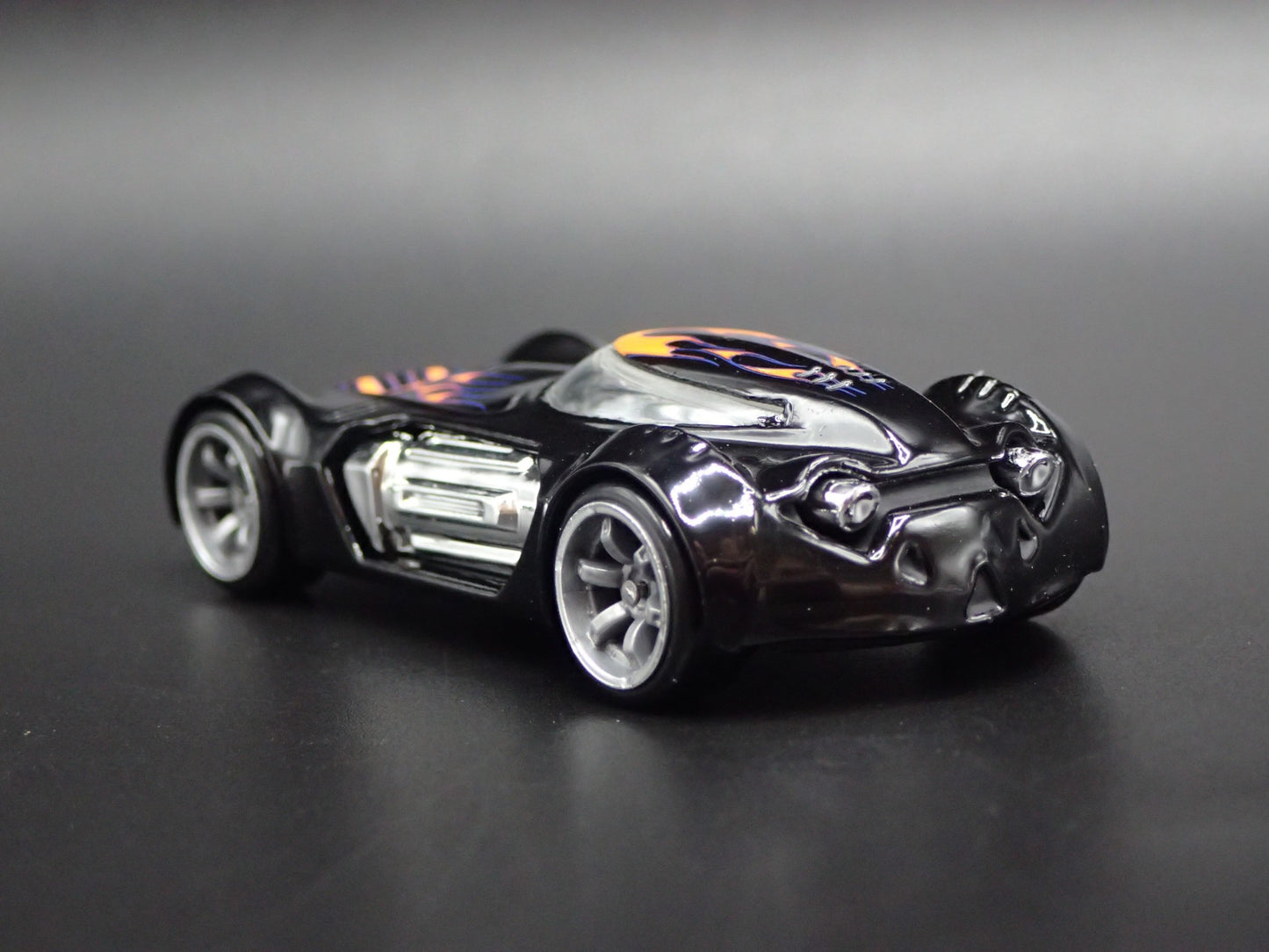 2007 07 DODGE XP-07 CONCEPT CAR 1:64 SCALE COLLECTIBLE DIORAMA DIECAST MODEL CAR