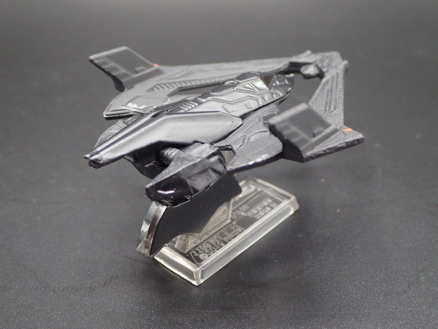 BATMAN VS SUPERMAN BATWING RARE 1:64 SCALE COLLECTIBLE DIORAMA DIECAST MODEL CAR