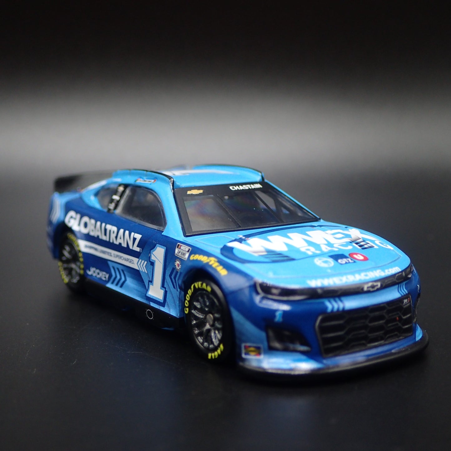 2023 CHEVY CAMARO ZL1 1 ROSS CHASTAIN GLOBALTRANZ NASCAR 1:64 DIECAST MODEL CAR