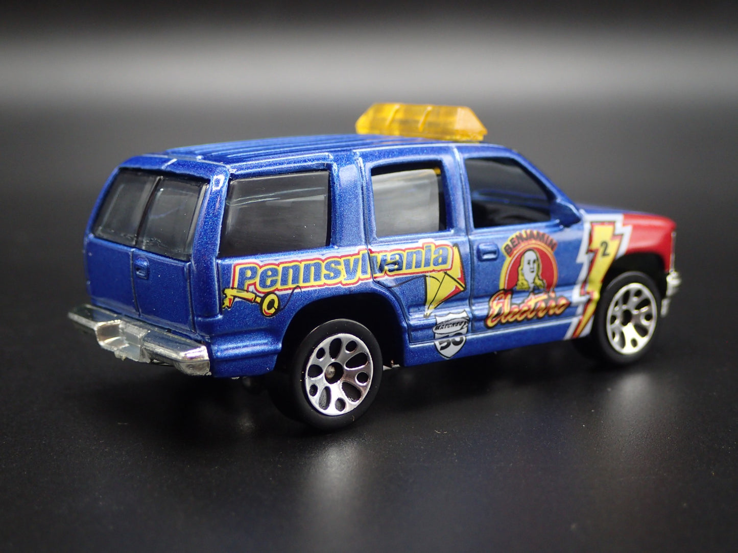 1997 97 CHEVY CHEVROLET TAHOE PENNSYLVANIA 1:64 SCALE DIORAMA DIECAST MODEL CAR
