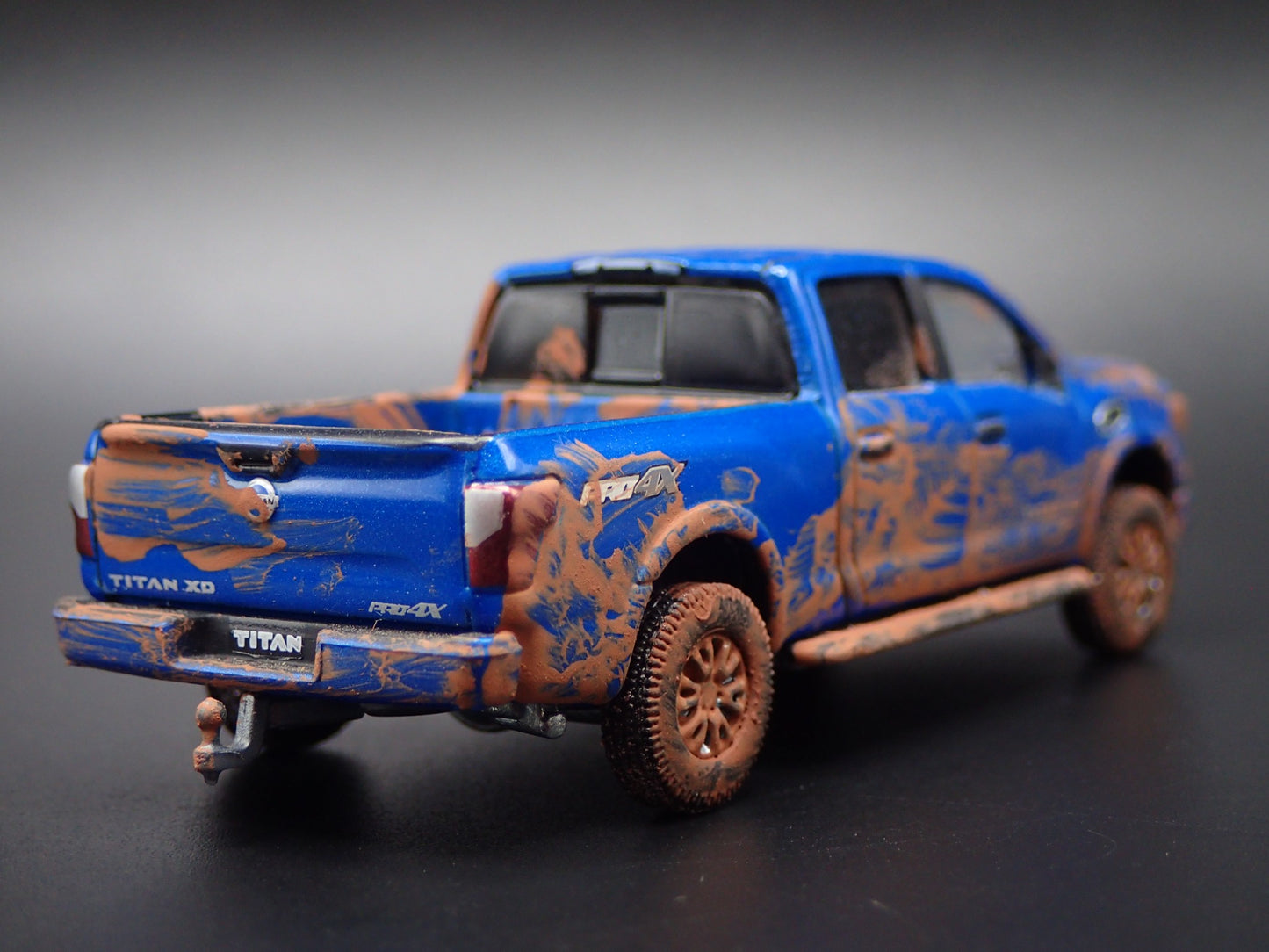 2016-2024 NISSAN TITAN XD PRO-4X PICKUP TRUCK OFFROAD 1:64 DIECAST MODEL CAR