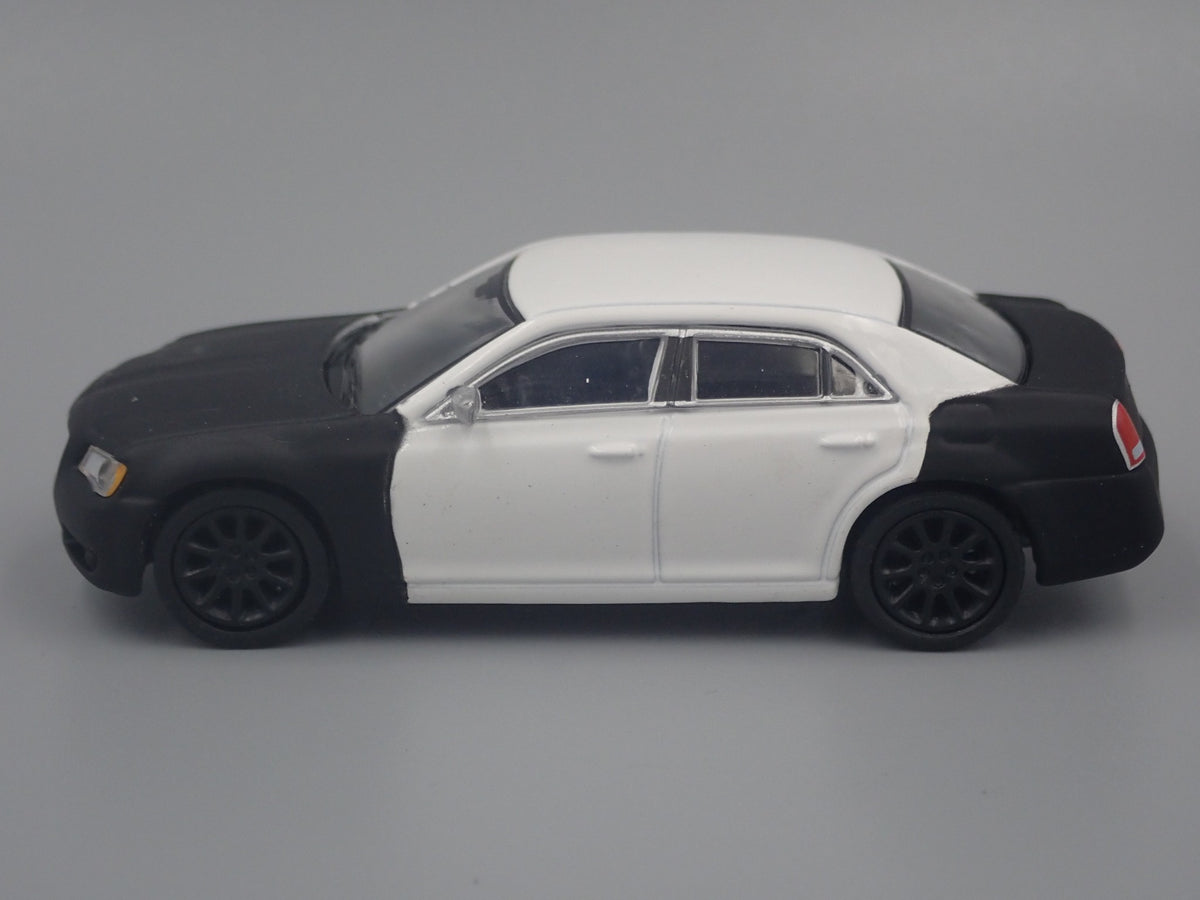 2013 13 CHRYSLER 300C SPY CAR RARE 1/64 SCALE COLLECTIBLE DIECAST MODEL CAR-Burning Rubber Toy Company