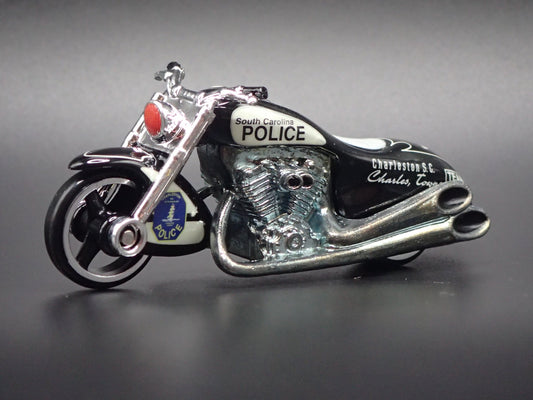 SCORCHIN SCOOTER MOTORCYCLE POLICE HOT WHEELS 1:64 HW SCALE DIECAST MODEL CAR