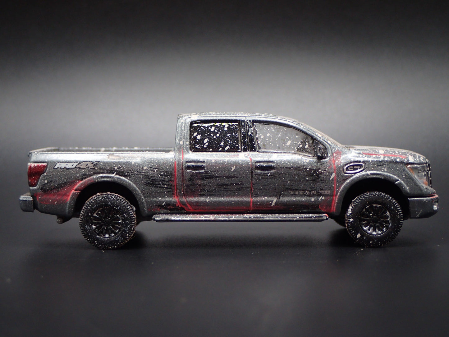 2016-2024 NISSAN TITAN XD PRO-4X PICKUP TRUCK HITCH 1:64 SCALE DIECAST MODEL CAR