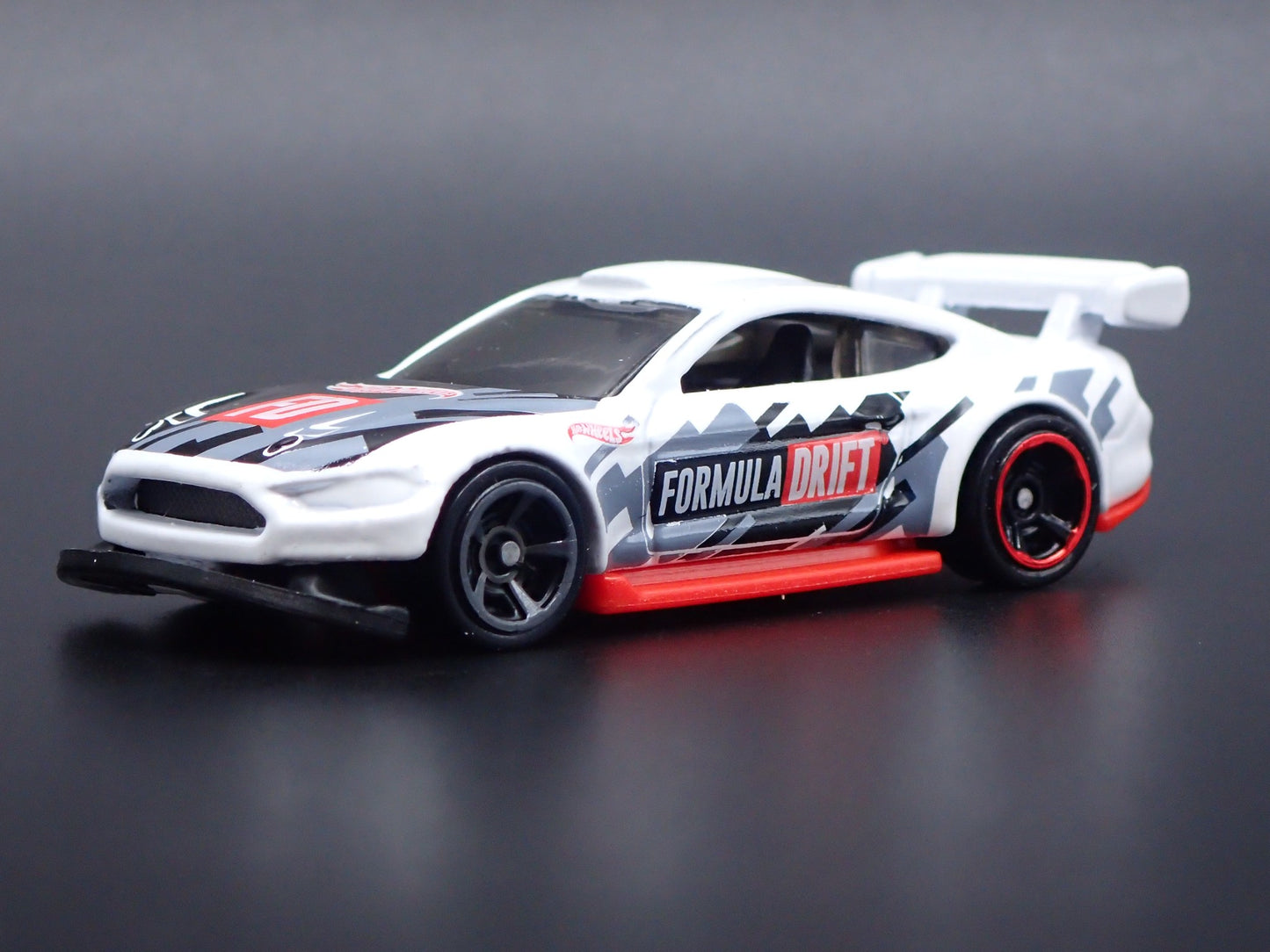 2018-2023 FORD MUSTANG GT RACE CAR FORMULA DRIFT 1:64 SCALE DIECAST MODEL CAR