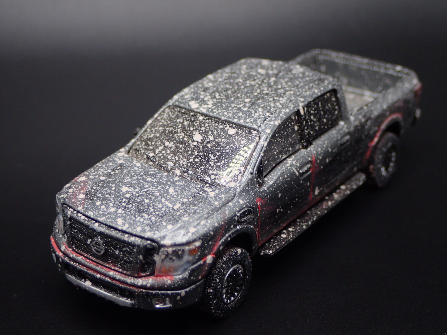 2016-2024 NISSAN TITAN XD PRO-4X PICKUP TRUCK HITCH 1:64 SCALE DIECAST MODEL CAR