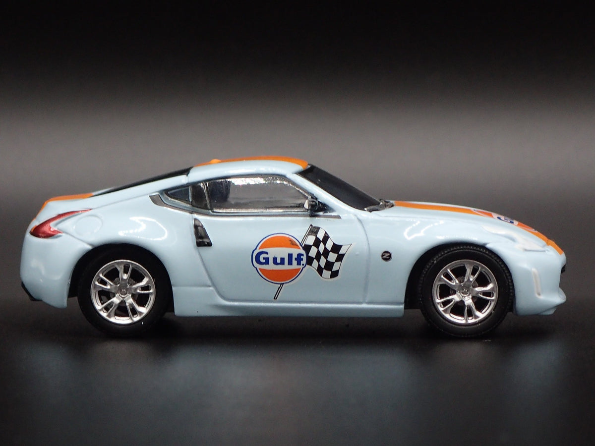 2020 20 NISSAN 370Z GULF OIL 1:64 SCALE COLLECTIBLE DIORAMA DIECAST MODEL CAR-Burning Rubber Toy Company
