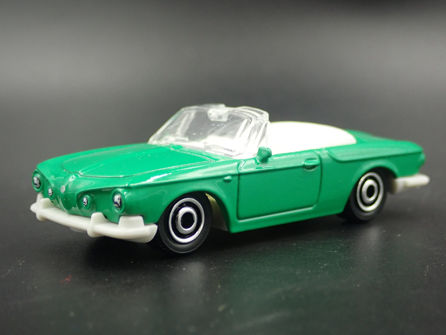VW VOLKSWAGEN KARMANN GHIA CONVERTIBLE TYPE 34 GREEN 1:64 DIECAST MODEL CAR