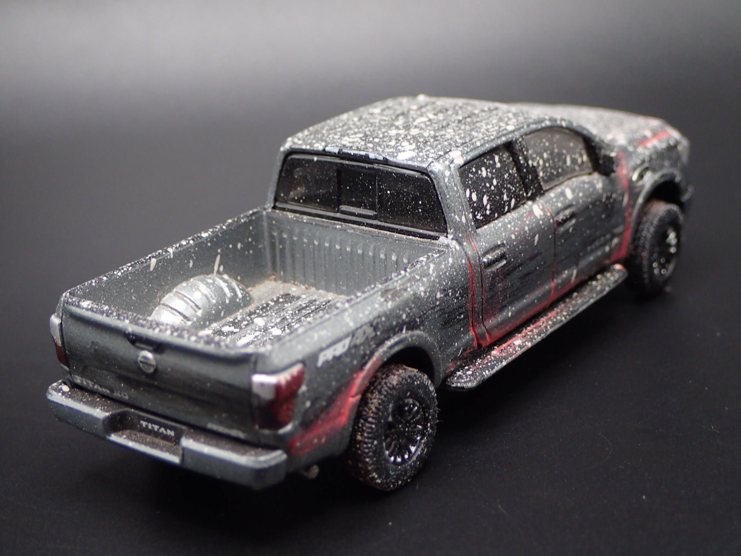 2016-2024 NISSAN TITAN XD PRO-4X PICKUP TRUCK HITCH 1:64 SCALE DIECAST MODEL CAR