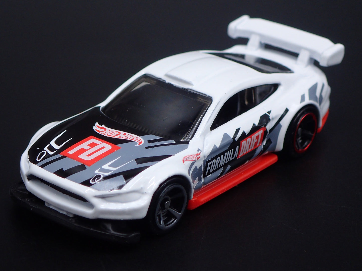 2018-2023 FORD MUSTANG GT RACE CAR FORMULA DRIFT 1:64 SCALE DIECAST MODEL CAR