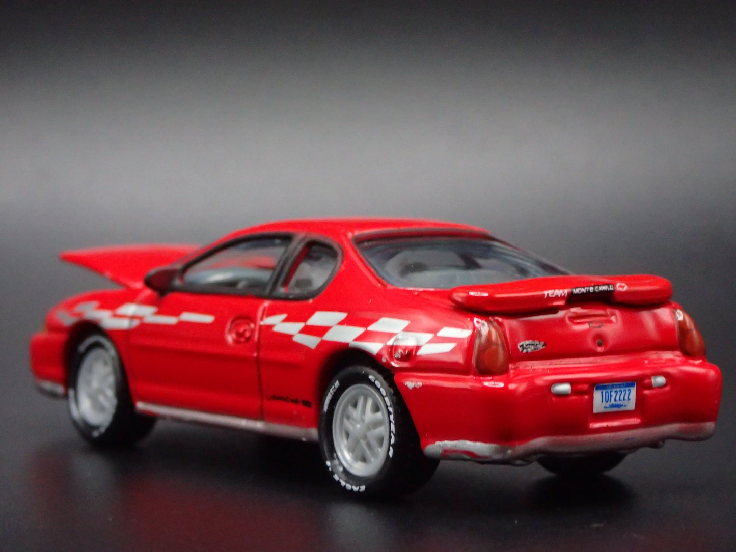 2000 00 CHEVY CHEVROLET MONTE CARLO SS RED 1:64 SCALE DIORAMA DIECAST MODEL CAR