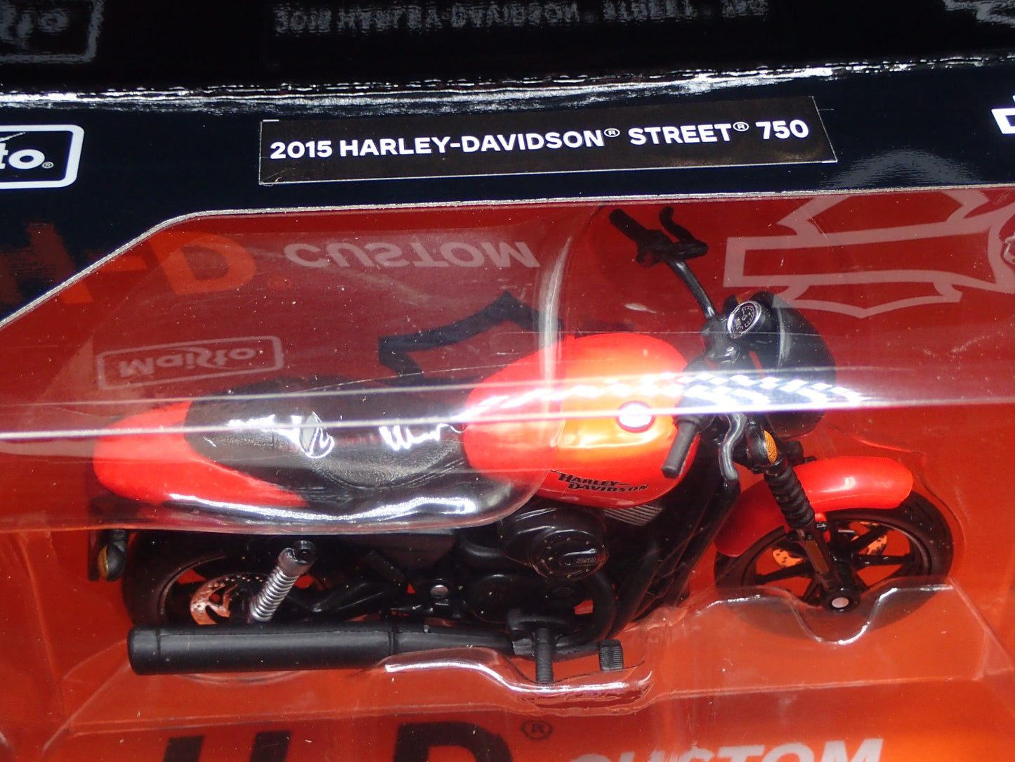 2015 15 STREET 750 HARLEY DAVIDSON MOTORCYCLE MAISTO SERIES 40 1/18 MODEL BIKE