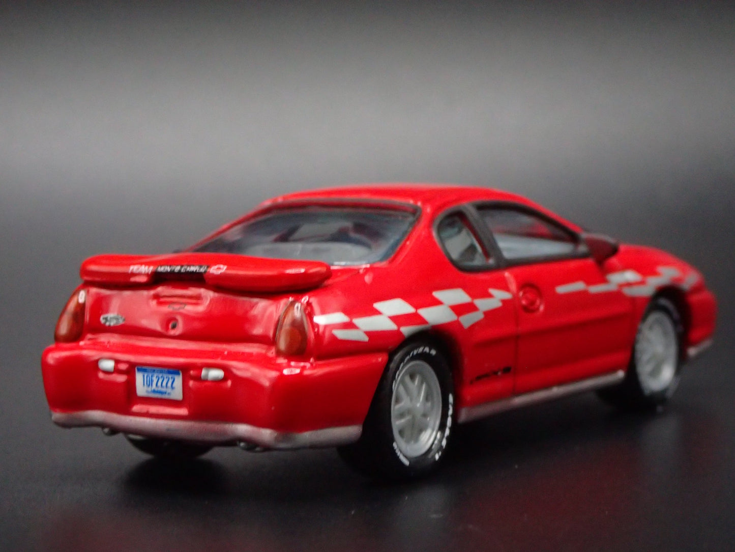 2000 00 CHEVY CHEVROLET MONTE CARLO SS RED 1:64 SCALE DIORAMA DIECAST MODEL CAR